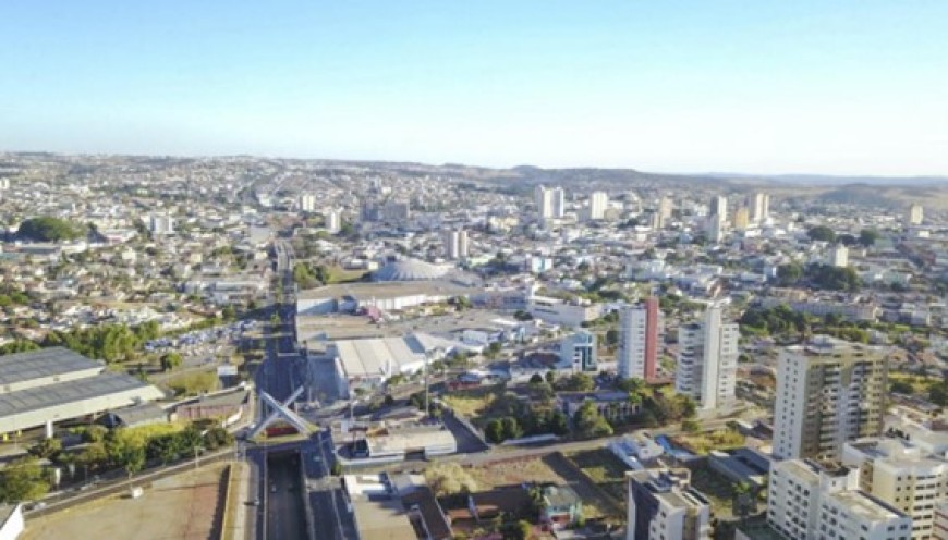 OUTDOOR EM AN&Aacute;POLIS