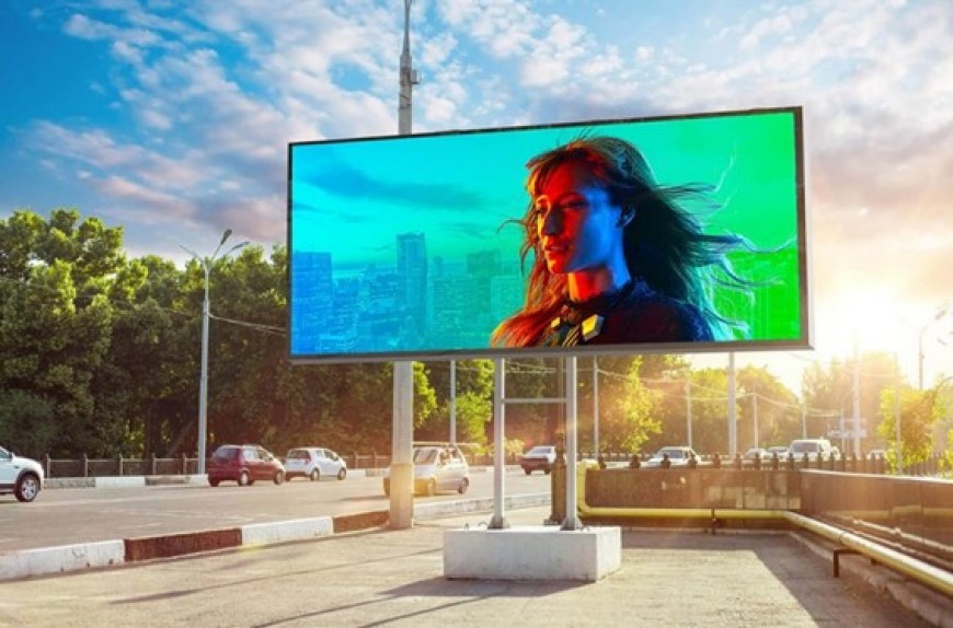 PAINEL DE LED EM BRAS&Iacute;LIA